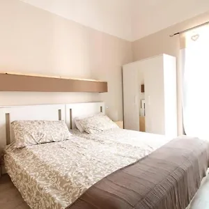 Casa vacanze Zyz Holiday